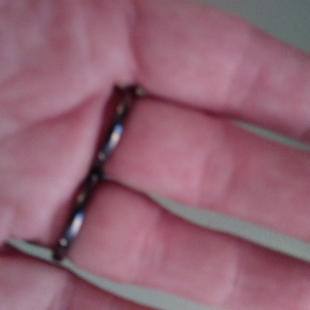 Assorted rings - Picture 4 of 11